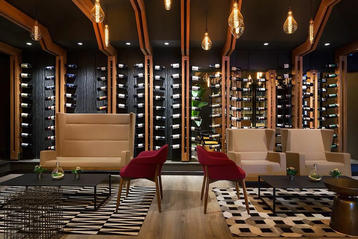 Wine room. &quot;wine room&quot; винный бутик. комната для дегустации вина. дегустационная винная комната. винный зал.