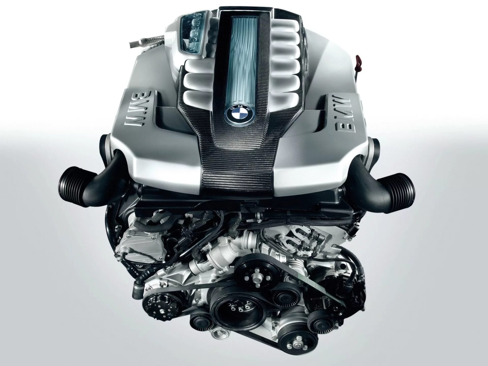 Куплю неисправный двигатель. BMW hydrogen 7 двигатель. BMW hydrogen 7 с водородным двигателем внутреннего сгорания. Водородный дожигатель. Двигатель будущего.