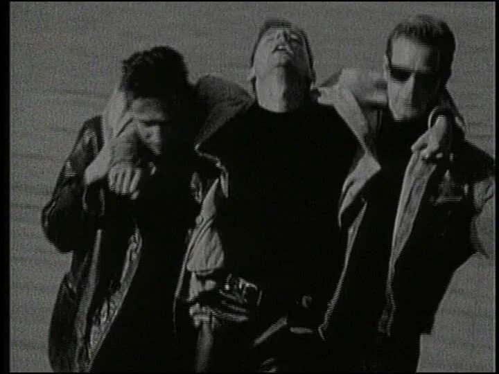 Never let me down again. Депеш мод невер. депеш мод невер лет. антон корбейн depeche mode never let me down again 1987. never let me down again aggro mix.