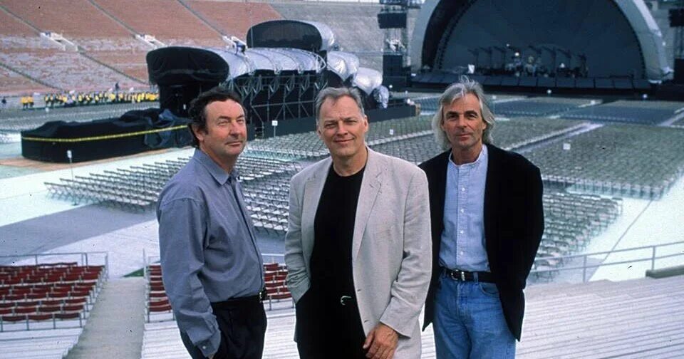 Пинк флойд 1994 год. Pink floyd 1994. pink floyd berlin 1977. пинк флойд 1987 год фото. pink floyd 1994 картинки.