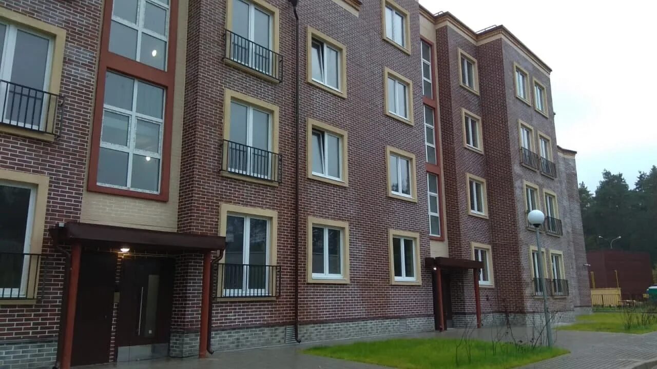 Загородный дом. Работа подмосковье с жильем. Инград хлябово коттеджный поселок. Аварийное жилье московская область. Работа подмосковье с жильем.