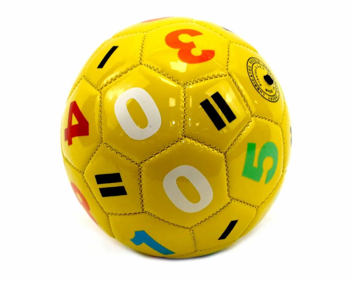 Девять мячей. Мяч для детей. Ребенок с футбольным мячом. Мячи для детского сада. Мячи детские.