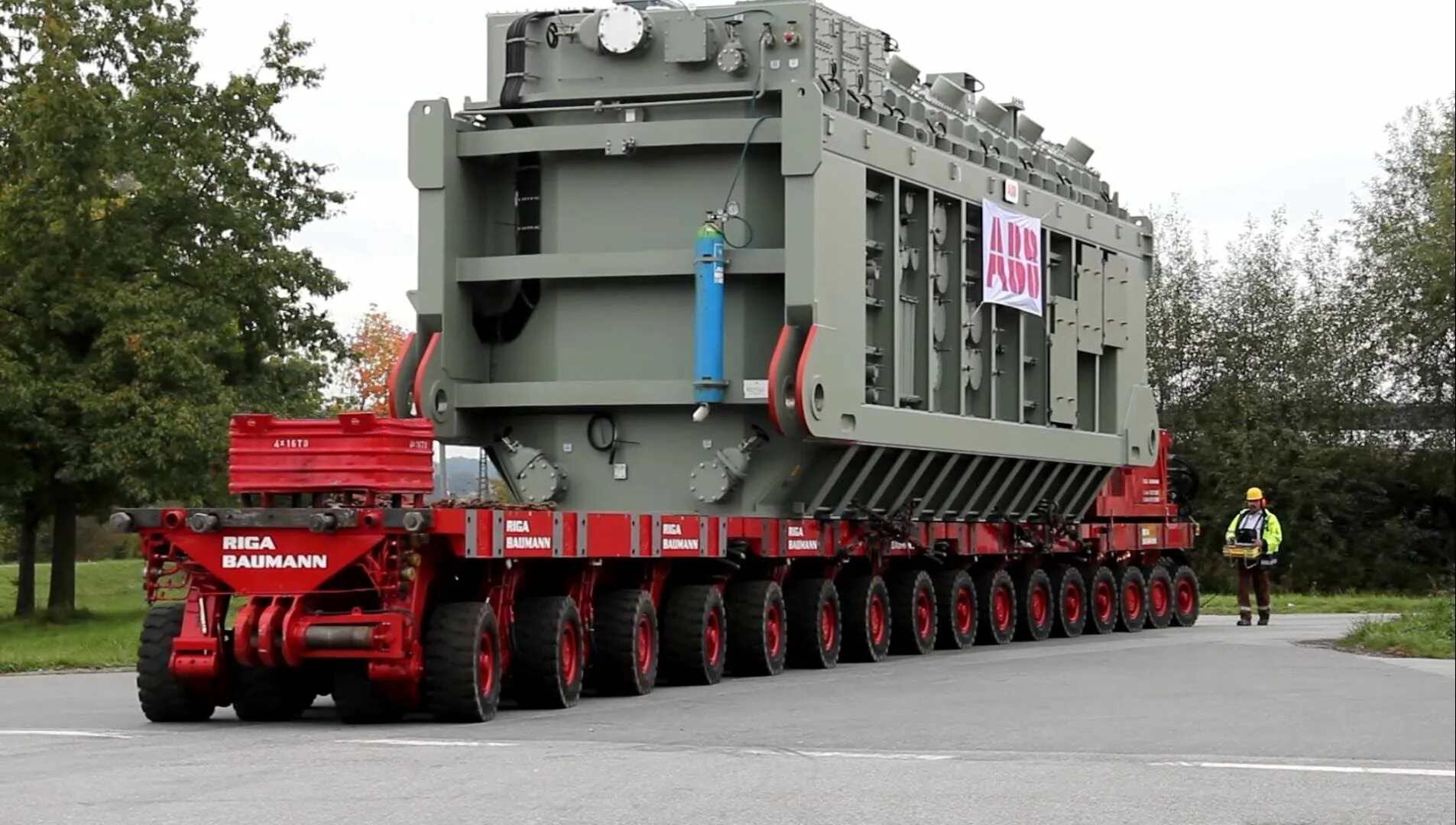 Иные самоходные машины. Самоходный модуль Scheuerle SPMT. Mammoet self-Propelled Modular Transporter (SPMT). SPMT Транспортер. Self-Propelled Modular Transporter.