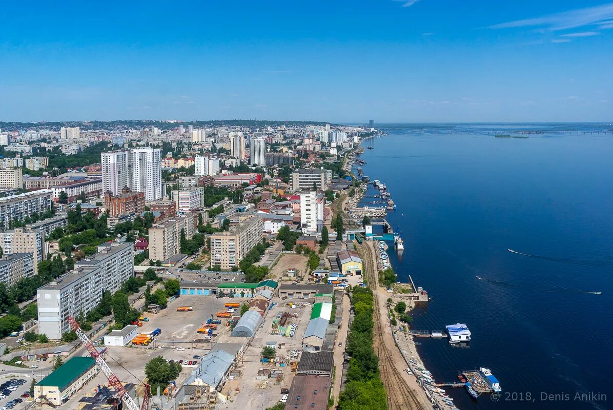 Летом были в саратове. Улеши Саратов. Саратов с высоты птичьего. Саратов с птичьего полета. Саратов вид с птичьего полета.