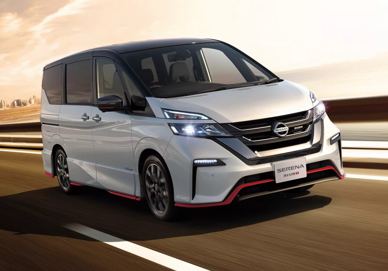 Самый лучший микроавтобус. Nissan serena 2018. ниссан серена нисмо. японские минивэны. мини микроавтобусы японские.