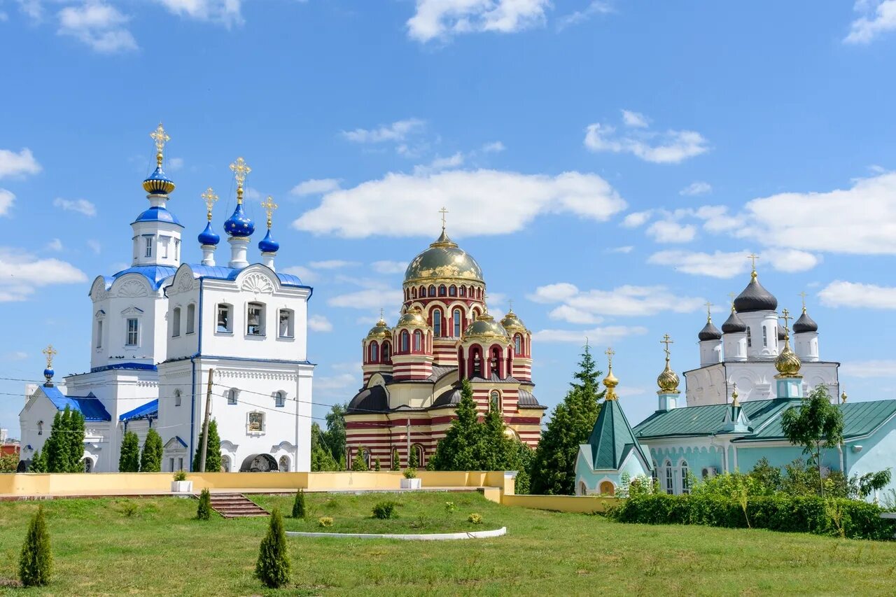 Св орлов. Свято-Успенский монастырь (орёл). Свято Успенский монастырь города орла. Успенский мужской монастырь Орел.