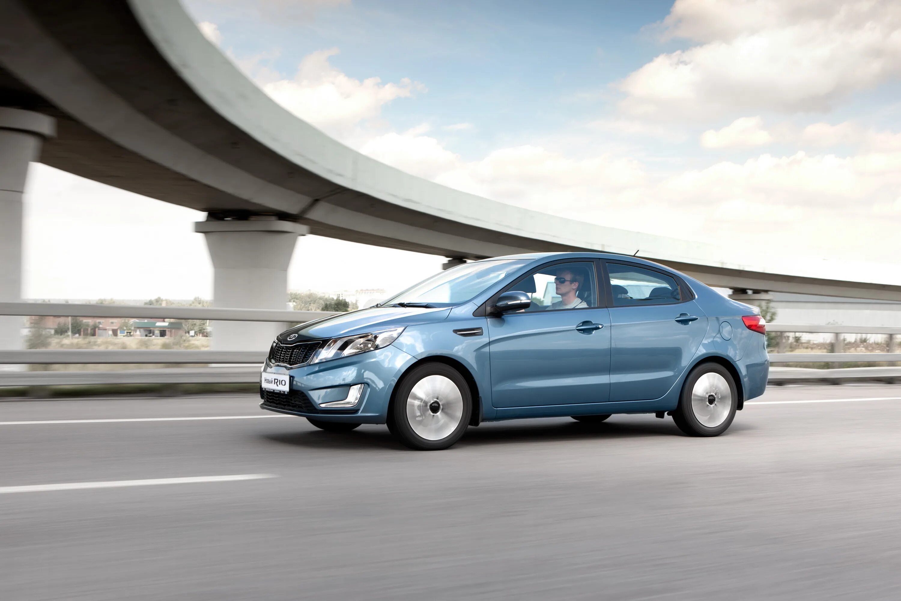 Литр рио. Kia rio 3. kia rio 2011-2017. киа рио седан. кия рио 3 2011.
