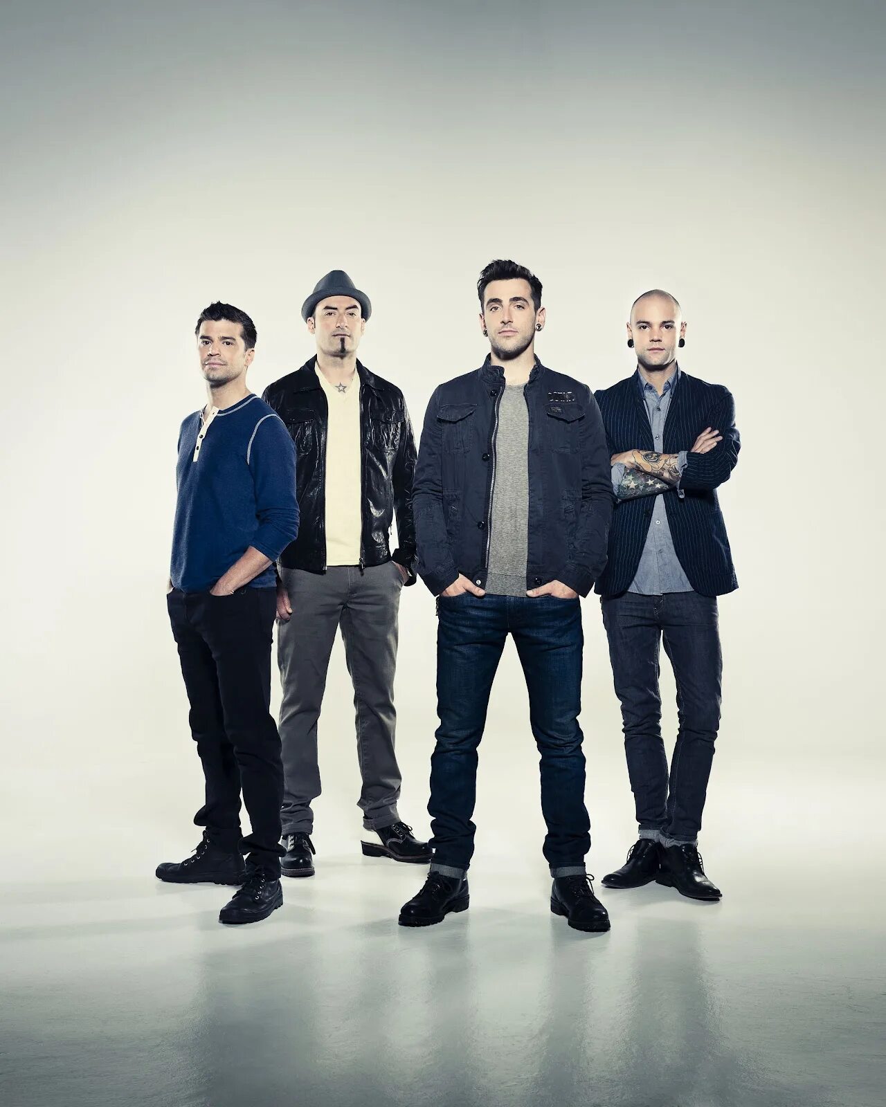 Группа Hedley. Hedley Smyth. Hedley Byrne. Anything album Version Hedley. Lost control hedley