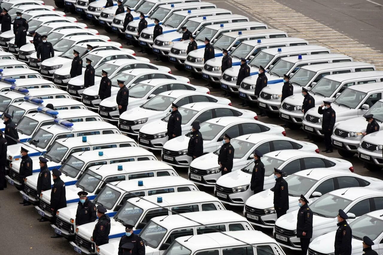 Пожарный автомобиль газ 2705. Служебные машины чиновников. Служебная автомашина. Газ-31022 «волга». Российские чиновники.