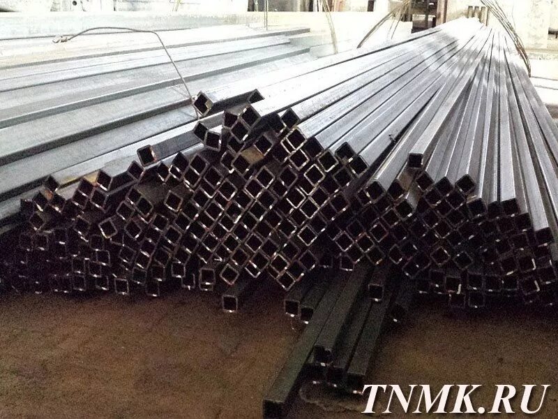 Оцинкованная труба 20х40. Профильная труба 60х40 2мм. профильная труба 120х60х3. труба профильная 60х60х2. труба проф.40*20*1.5 3м.