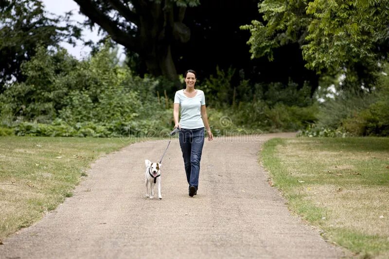 Красотка фильм постер. Kate over. Красотка фильм 1990 обложка. She walked c. Прыгать рисунок.