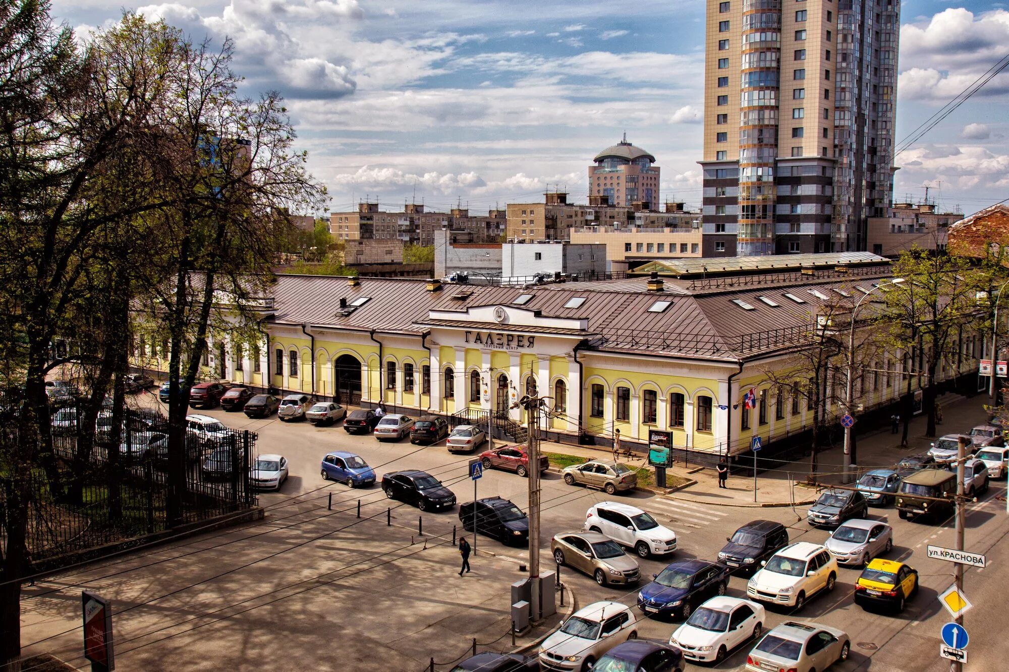 Торговый центр галерея Пермь. Сибирская 37 Пермь галерея. Сибирская 37 ТЦ галерея. Ул пермская д 7