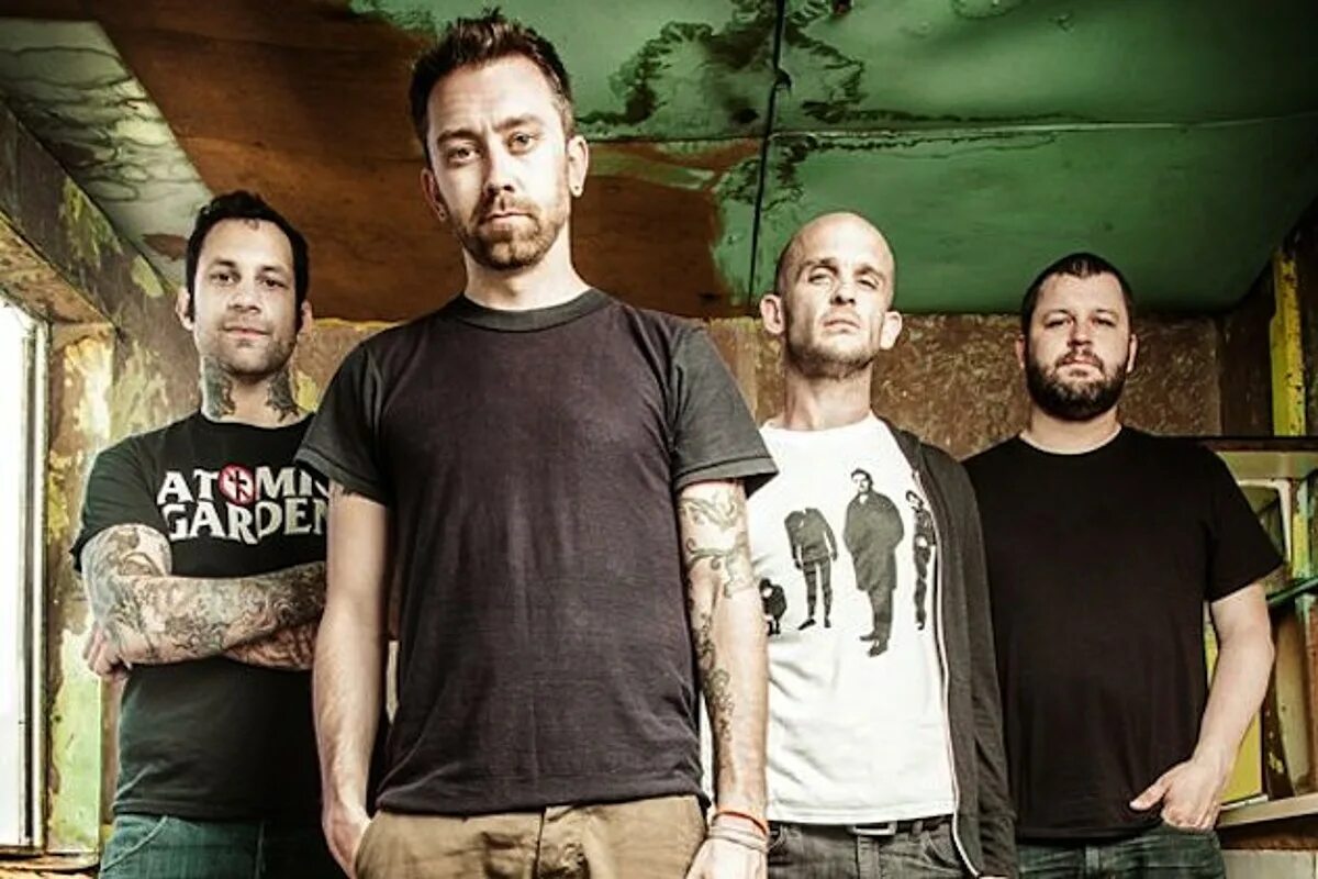 Against группа. Rise against. Группа Rise against. Rise against 2022. Rise against Band 2021.