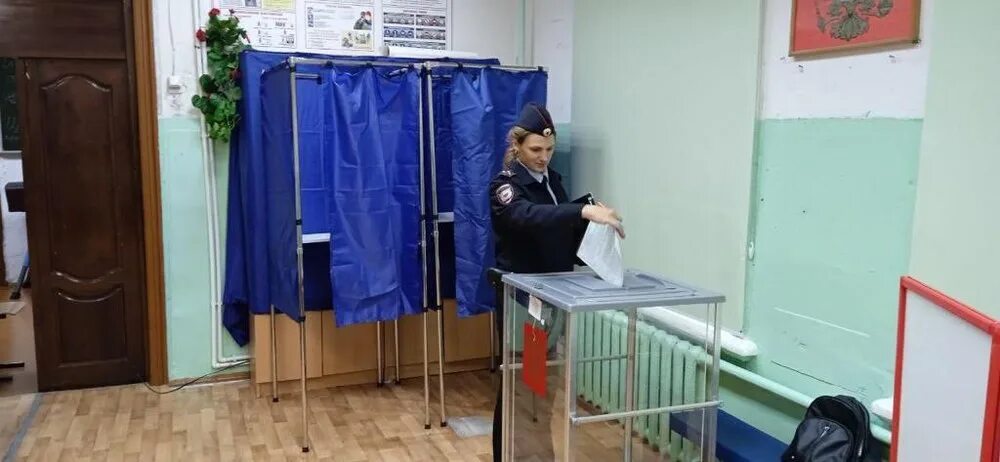 Избирательный участок советск. Передвижной избирательный участок. выборы избирательный участок. помещение для голосования. избирательный участок ярославль.