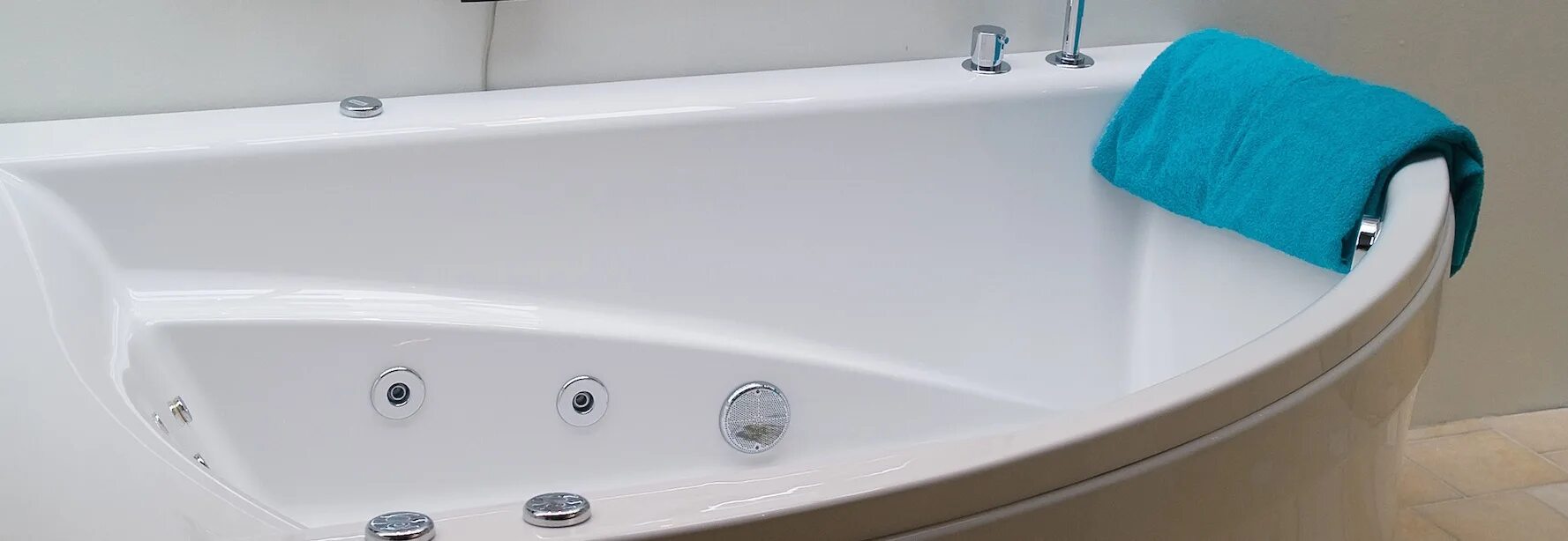 Ванна акрил киров. Преимущества акриловой ванны. чистка акриловых ванн и хром. как снять экран с акриловой ванны. в чём преимущества акриловых ванн?.