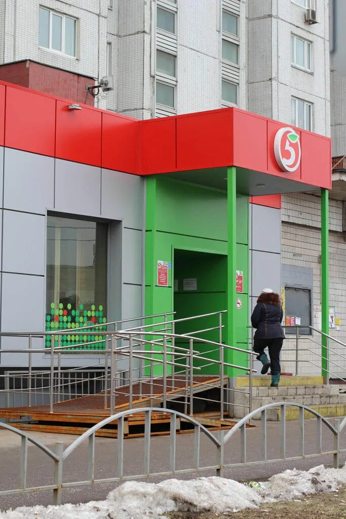 Пятёрочка на кавалерийской в тамбове. Пятерочка лермонтова пенза. Зеленый проспект 3а. 6. Свердлова 11 пенза на карте.