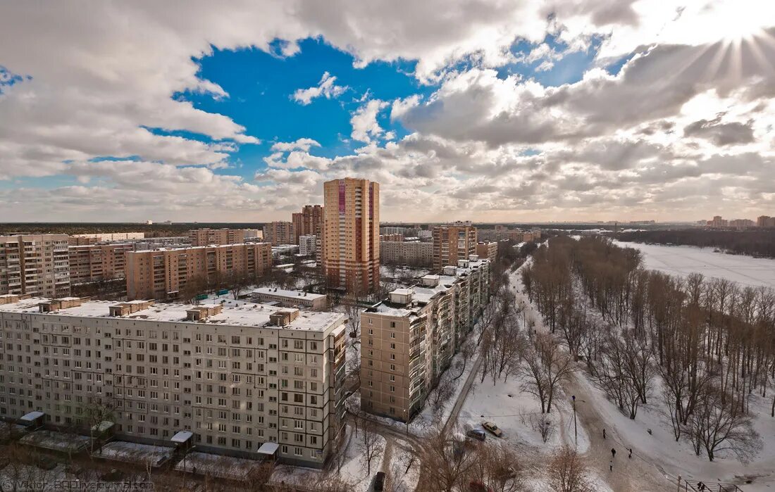 Балашиха центр города. Москва Балашиха город. Климат города Балашиха. Мкр. Железнодорожный Балашиха зимой. Балашиха рушит