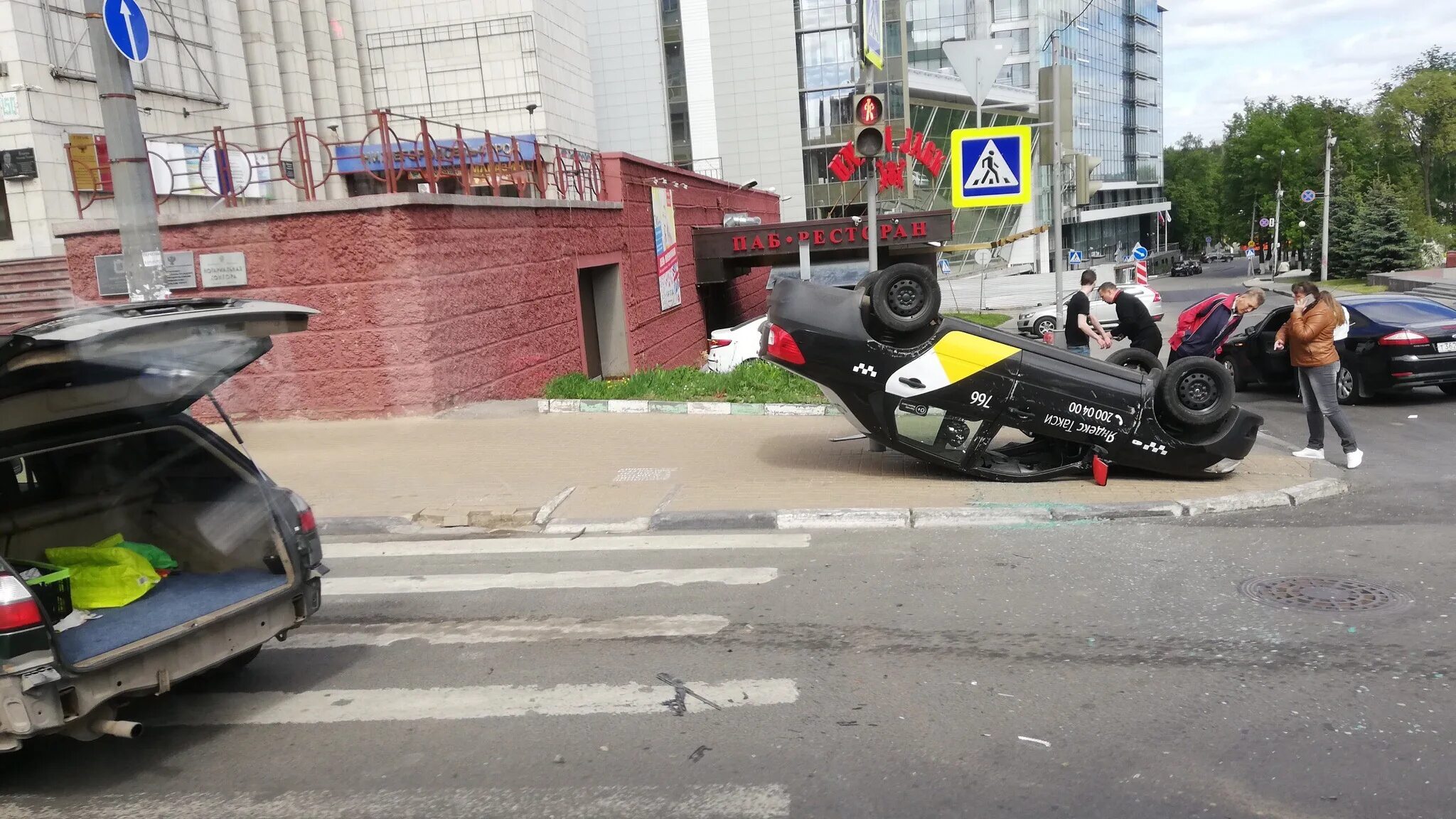 19 мая нижний новгород. Авария в Нижнем Новгороде. Авария на улице Горького Нижний Новгород.