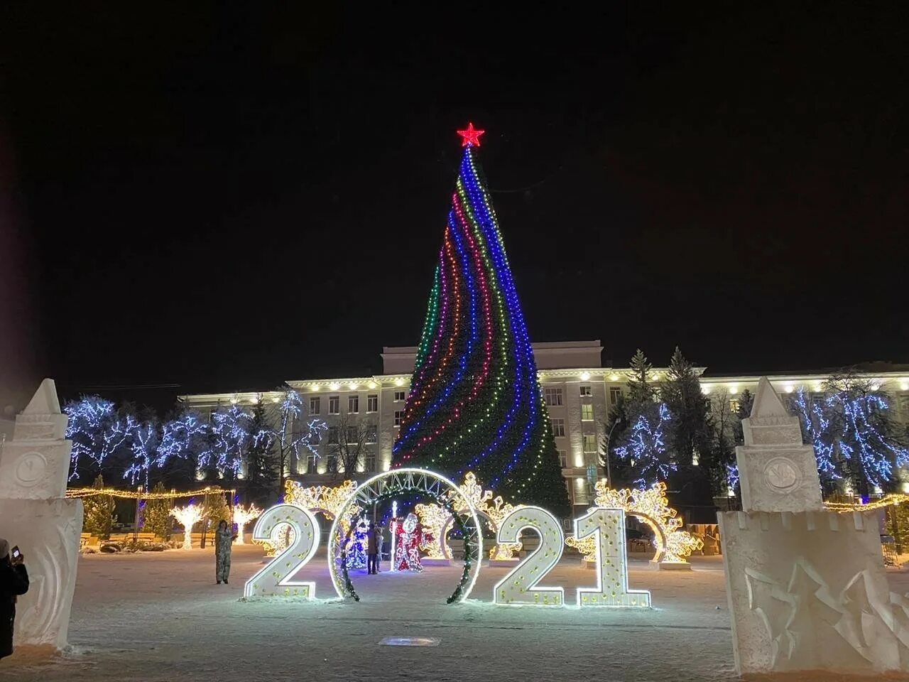 Через сколько новый год в уфе