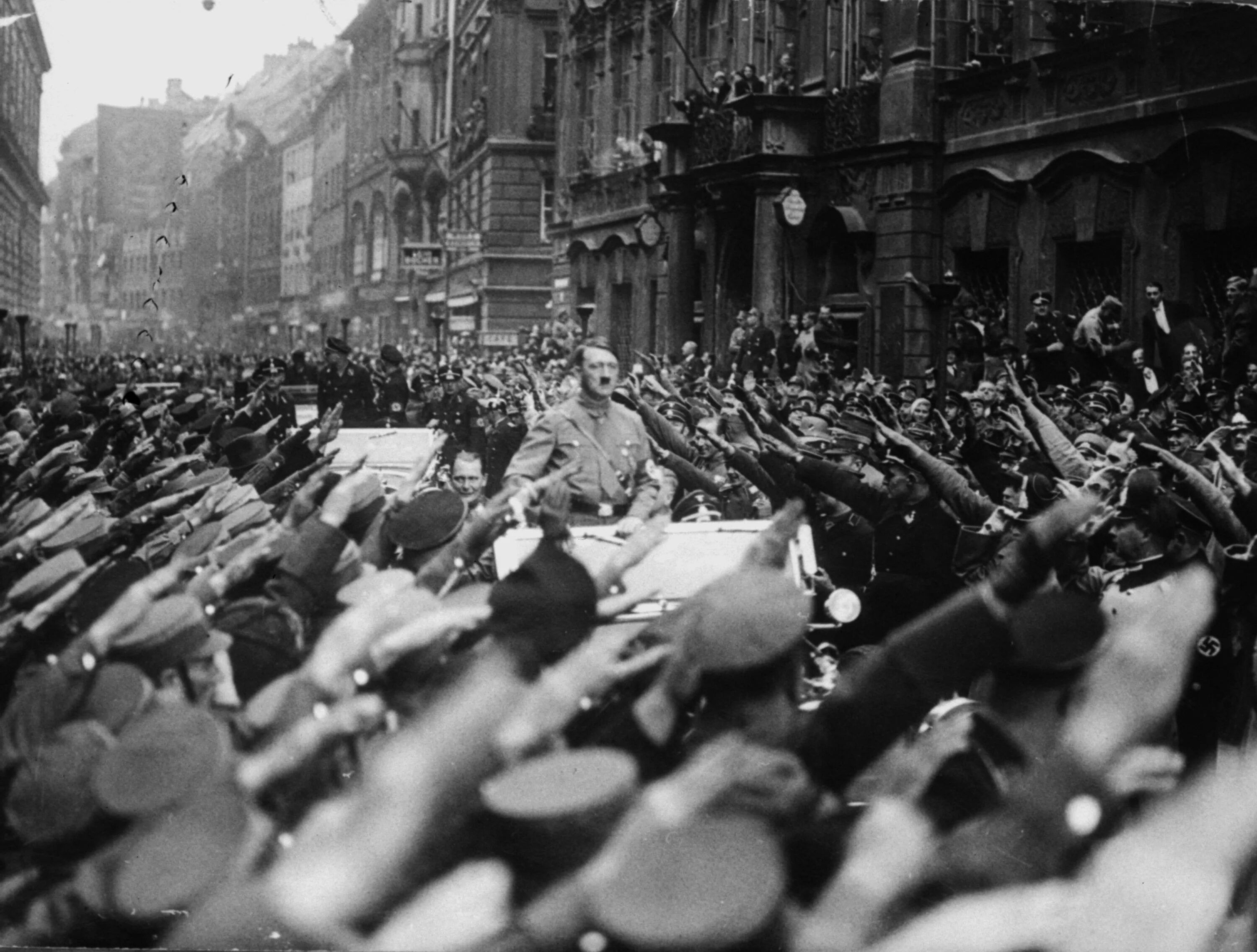 Мировой фото. Адольф Гитлер вторая мировая война. Адольф Гитлер Мюнхен 1933. Адольф Гитлер 1488. Германия во время второй мировой войны.
