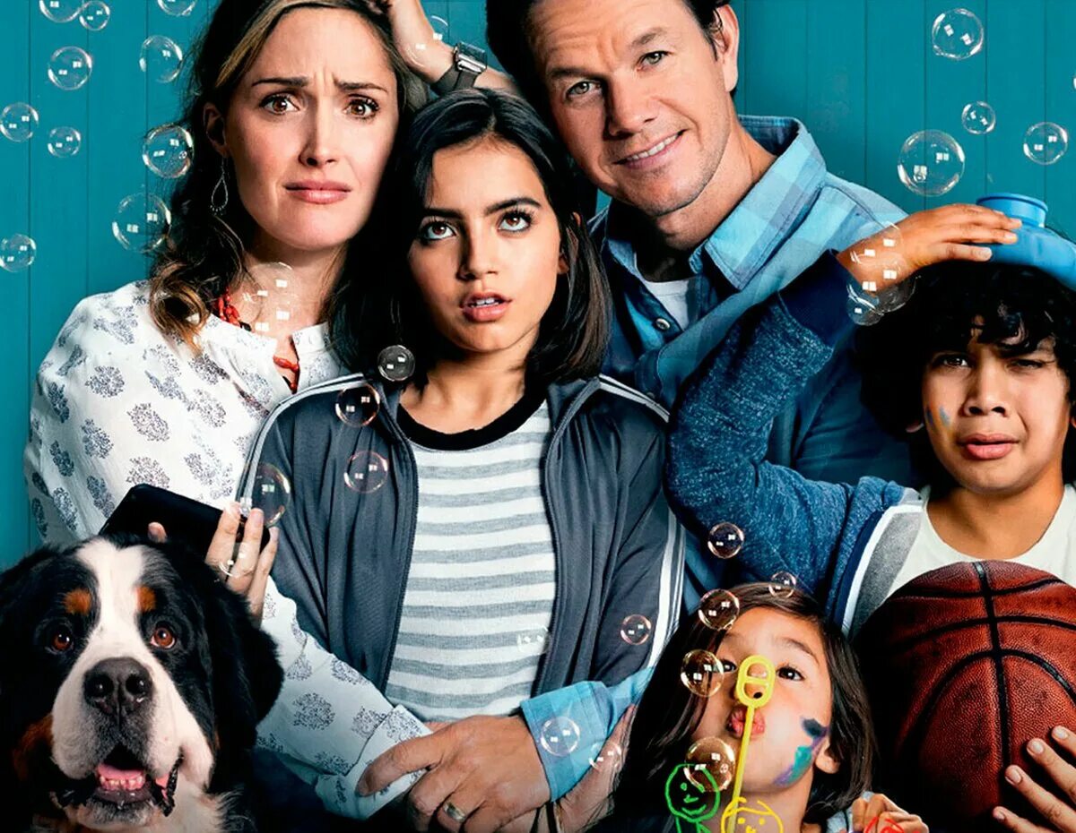 Талита бейтман с любовью саймон. Лучшие семейные 2018. Instant family 2018. Выше домов постер. Лучшие семейные 2018.