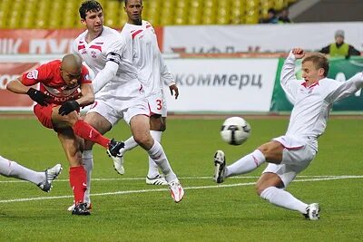 Рфпл 23 год. Юрий красножан спартак нальчик 2010. спартак нальчик спартак 2006. спартак нальчик 2009. рфпл 2009.