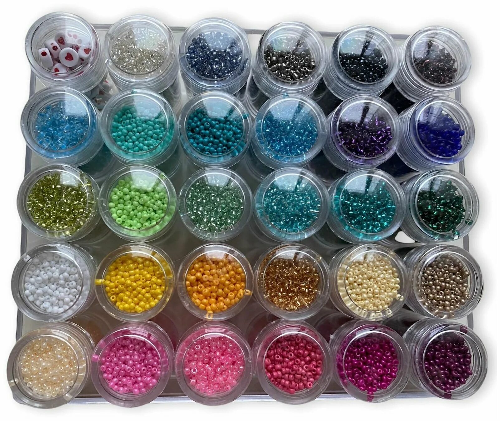 набор для плетения бисером. мелкий бисер. дешевые наборы бисера. набор бусин для бисероплетения. набор бисера.