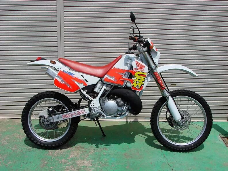 Honda crm 250. Honda CRM 250 R. Honda CRM 250 ar. Honda CRM 250 mk1. Honda crm250r-2.