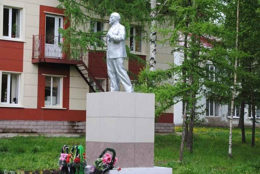 Ардатовский сайт нижегородской области. Р.П Ардатов Нижегородской области. Примечательность р. п Ардатов Нижегородская область. Поселок Ардатов Нижегородской обл памятник. Ардатов Нижегородская область парк.