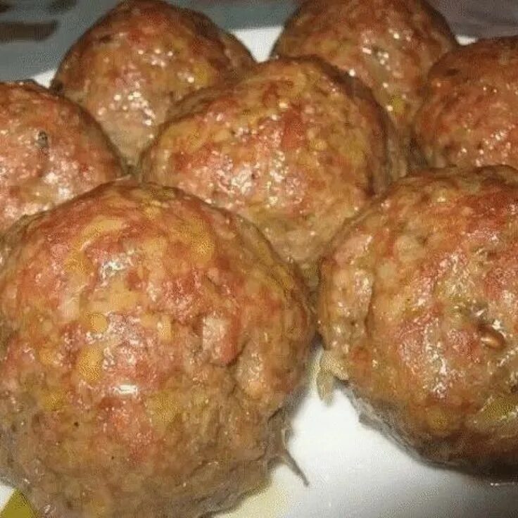 Можно ли в фарш добавить картофель. Колобки из фарша. блюда из фарша мясного. мясные колобки с овощами. блюда из фарша и моркови.