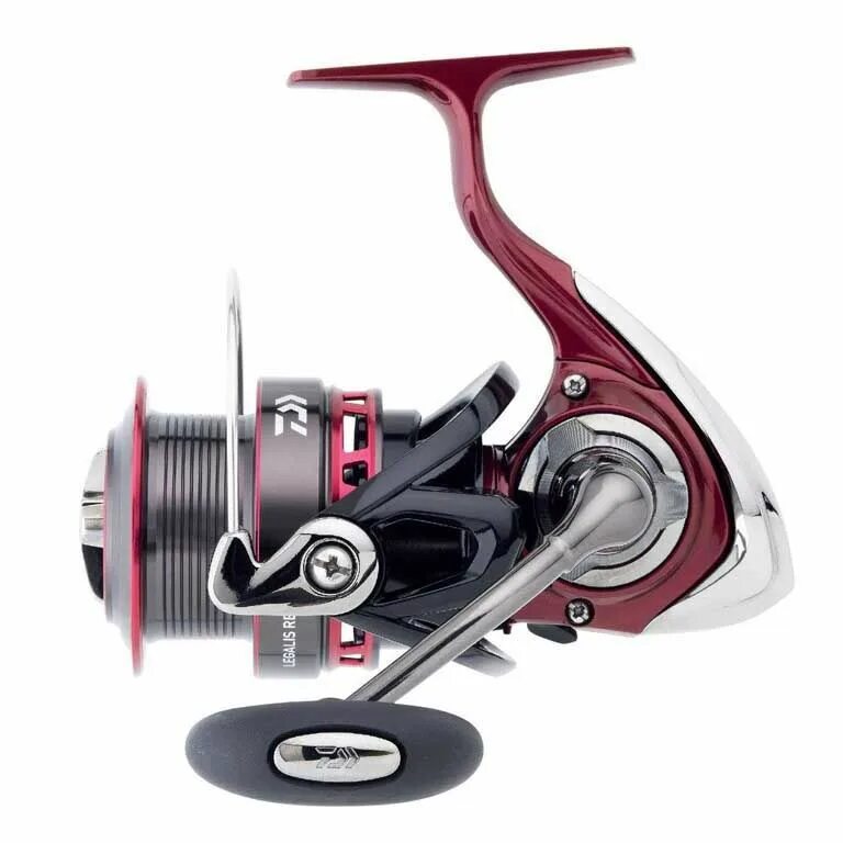 Spin daiwa. Daiwa legalis 4000. Катушка Daiwa красная. Катушка Daiwa 17 Ballistic lt. Daiwa legalis спиннинг.