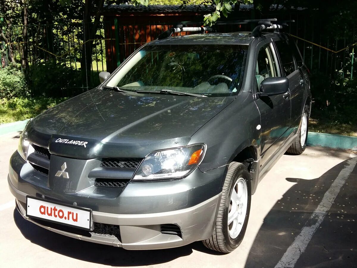 Мицубиси 2002г. Mitsubishi Outlander 2002. Митсубиши Аутлендер 2002. Mitsubishi Outlander 2002 год. Mitsubishi Outlander 2002 американец.