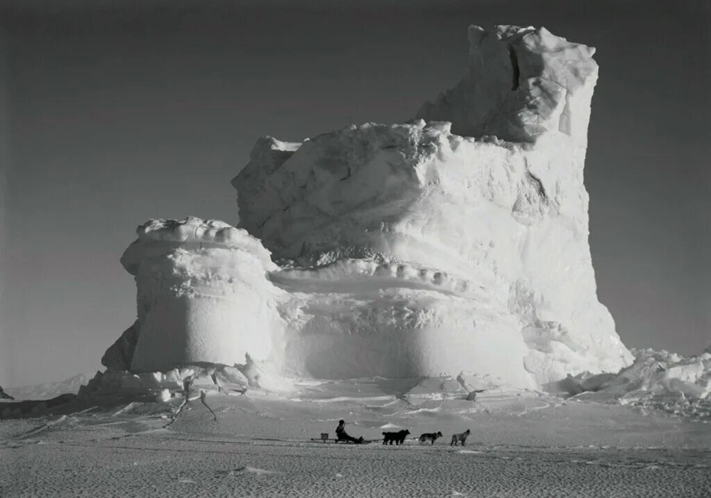 Южный полюс правда. Экспедиция третьего рейха в Антарктиде. Новая Швабия база 211 в Антарктиде. Экспедиция нацистов в Антарктиде. Третий Рейх в Антарктиде.