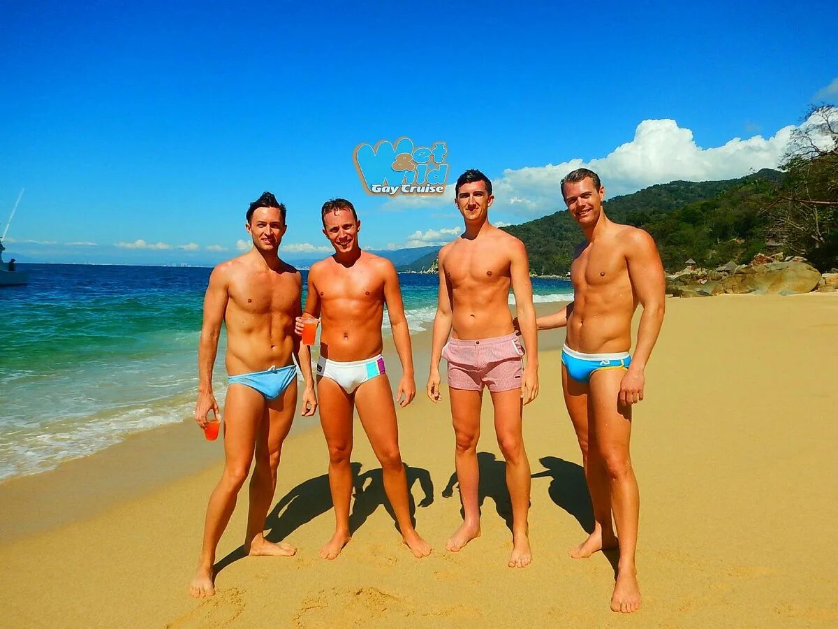 Мужские нудийские пляжи. Мужчины на нудийском пляже. Тайцы на пляже. Нудисткий пляж в Паттайе. Гол пляж муж