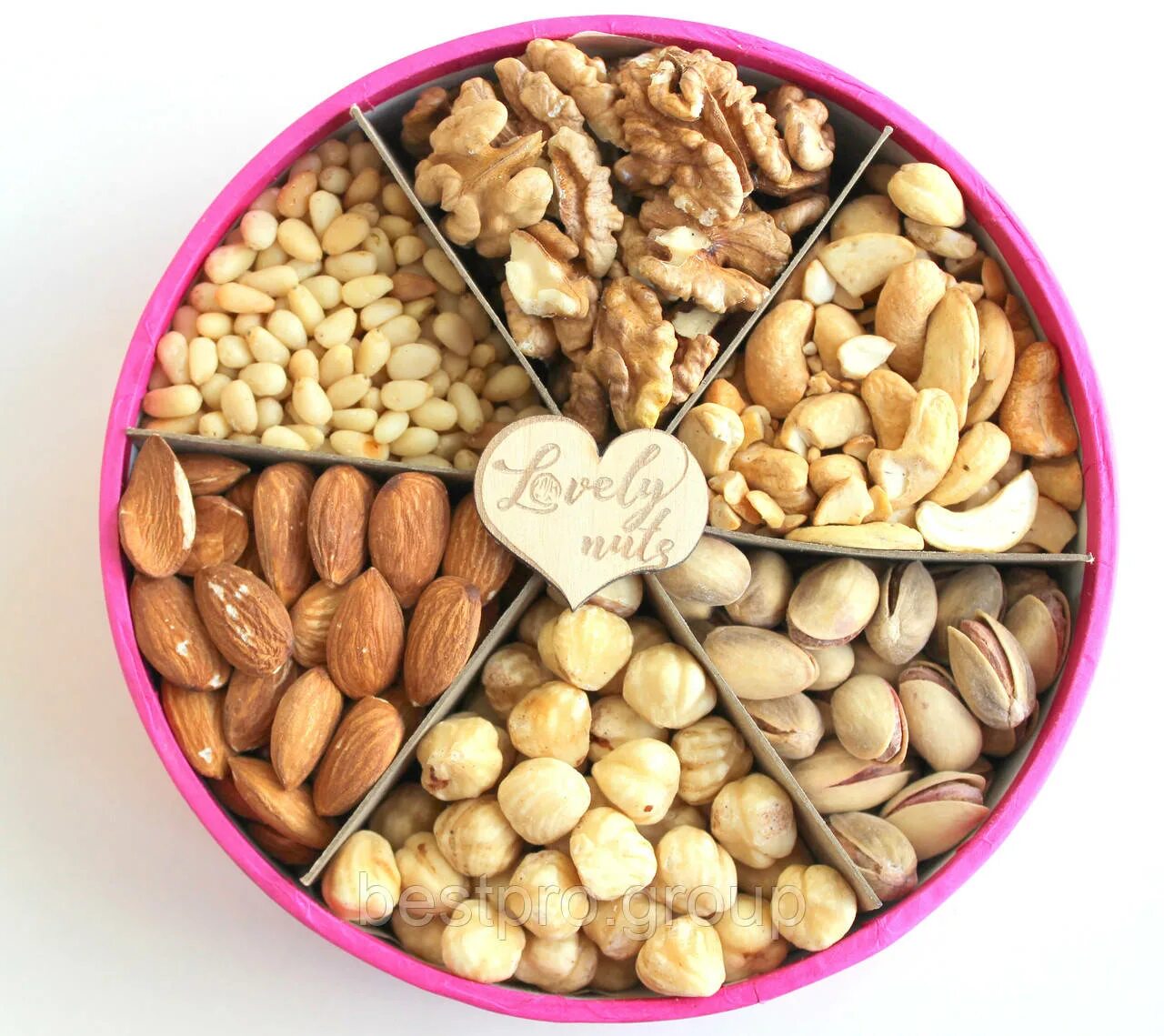 набери орехи. набери орехи. набор орехов. набор орехов. фисташка кешью миндаль.