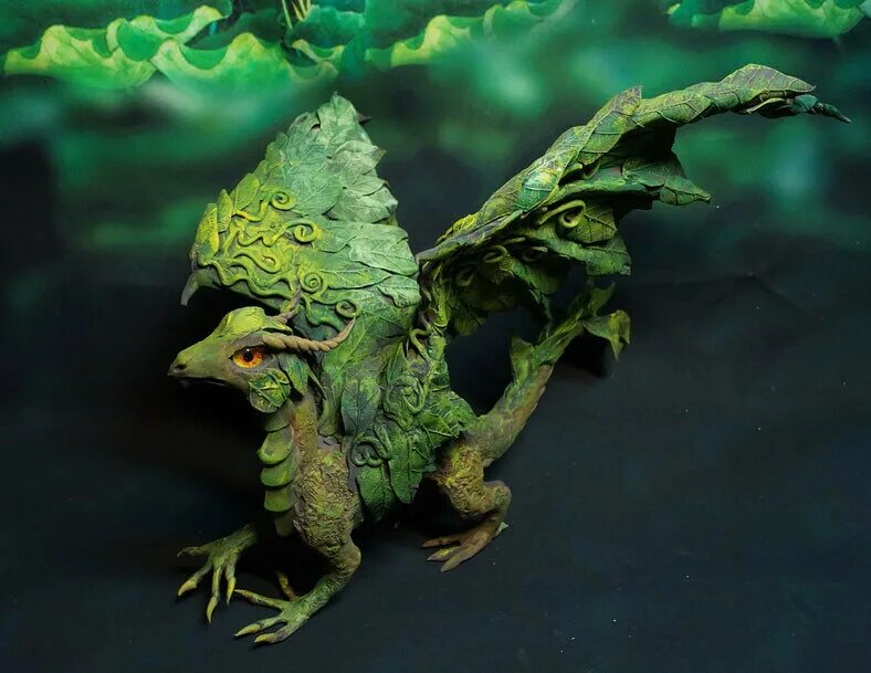 Лесной дракон фигурка. Слепить зеленого дракона. Древесные дракончики. Зеленый дракончик декстер. Мягкая игрушка дракоша зелёный.