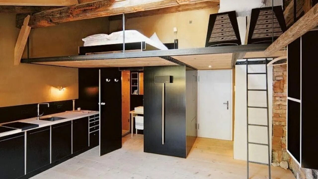 Второй ярус в гараже. Два уровня гараж. Постройка второго этажа на гараже. Обустройство двухэтажного гаража. Двухъярусный гараж.