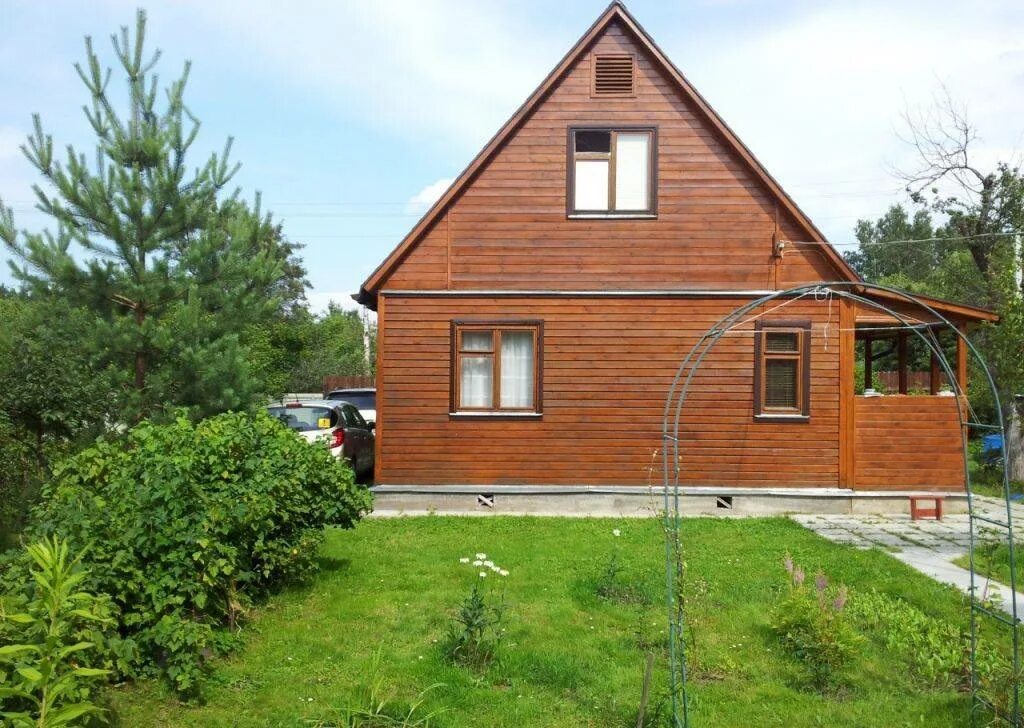 Деревенский дом с участком. Дачный домик в садоводстве. Дом, симферопольское шоссе 30км. Дачный дом в подмосковье. Дом для пмж.