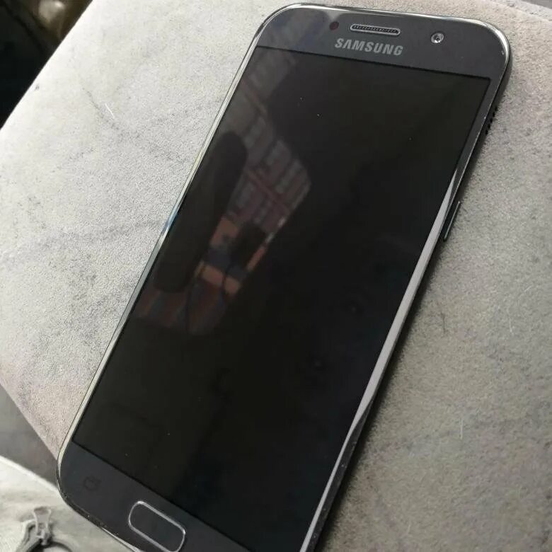 Авито купит телефон самсунг бу. Samsung Galaxy a5 2017. Самсунг галакси а5 2017 черный. Samsung Galaxy a 5 2017 года. Samsung a5 2017 черный.