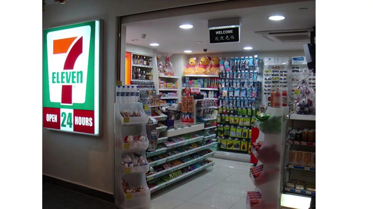 Что купить в 7 11. 7 Eleven магазин. 7-11 Севен Элевен. Магазин 7 Элевен Япония. Сока в 7-Eleven.