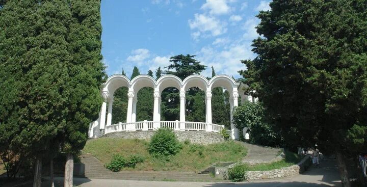 Отель Усадьба Приморский парк 3* / Россия / Алушта фото, туры в отель