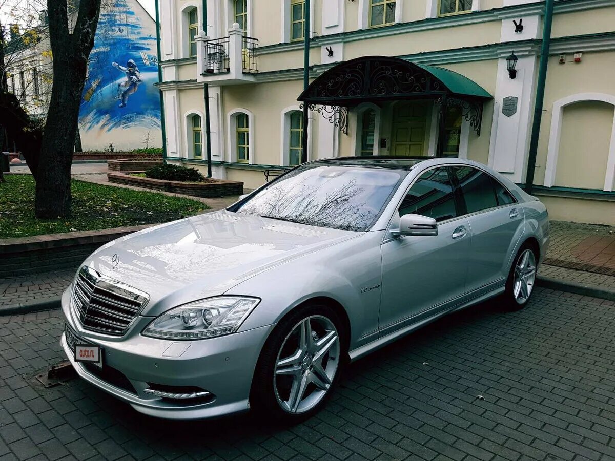 Купить мерседес w221. Мерседес 221 серебристый АМГ. Mercedes s500 221. Mercedes w221 s. Mercedes s class 221.