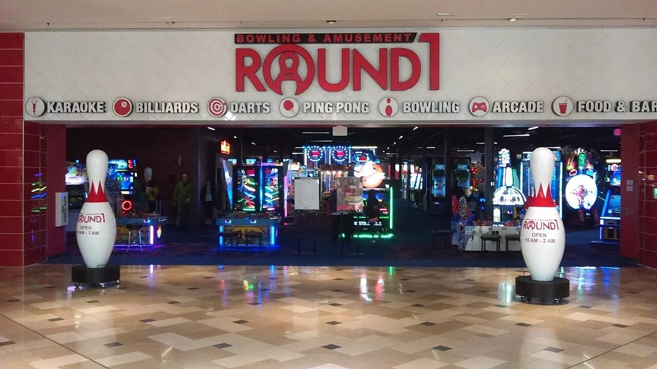 Www rounds. Раунд Ван Европейский. Round 1 Европейский. Round 1 развлекательный центр. Round one Москва.