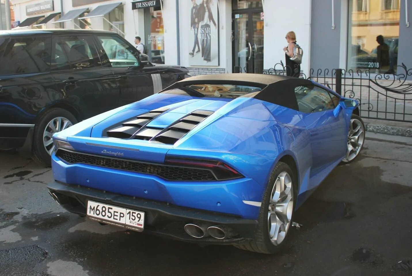 Машины б у перми. Lamborghini Huracán в Перми. Ламборджини в Перми. Мустанг Джуджаро. Ламборджини Хуракан в Перми синяя.