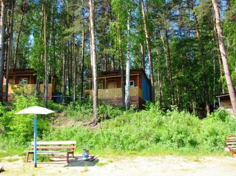 Увильды челябинская база заря. База заря озеро увильды. Зори увильды. База отдыха заря увильды. База заря увильды.