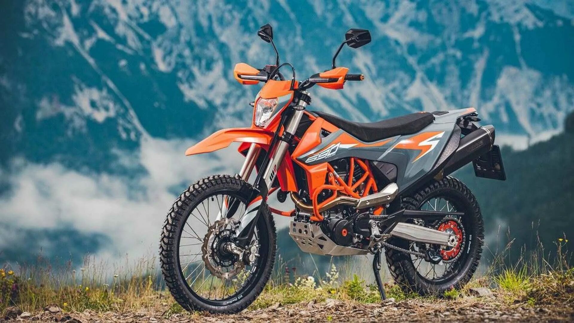 КТМ 690 эндуро. КТМ 690 Enduro r. Мотоцикл KTM 690 Enduro. КТМ 690 эндуро 2021. Мотоцикл ктм эндуро