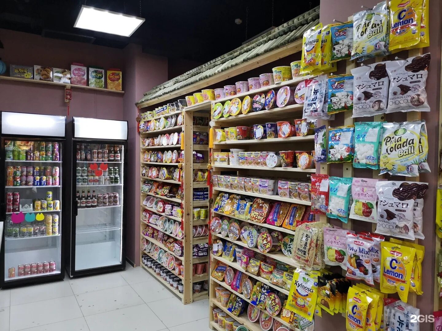 Магазин азиатских продуктов. Мегуми краснодар. Магазин азиатских товаров. Японский магазин краснодар. Магазин японских товаров.