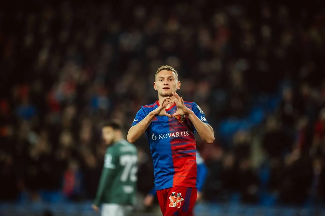 Новые чалу. Фёдор чалов футболист. Новые чалу. Фёдор николаевич чалов базель. Чалов цска 2021.