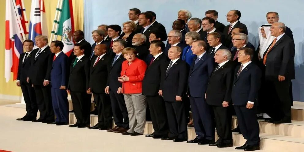 Саммит большой двадцатки где. Лавров на саммите g20. Саммит g20 2022. Саммит g20 на Бали. Саммит Джи 20 в Аргентине.