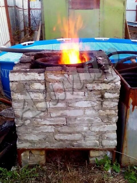 Печь для воды в бассейне. Дровяной водонагреватель Алмар. Спиральный дровяной нагреватель для бассейна. Дровяной спиральный водонагреватель для бассейна. Спиральный водонагреватель для бассейна Алмар.